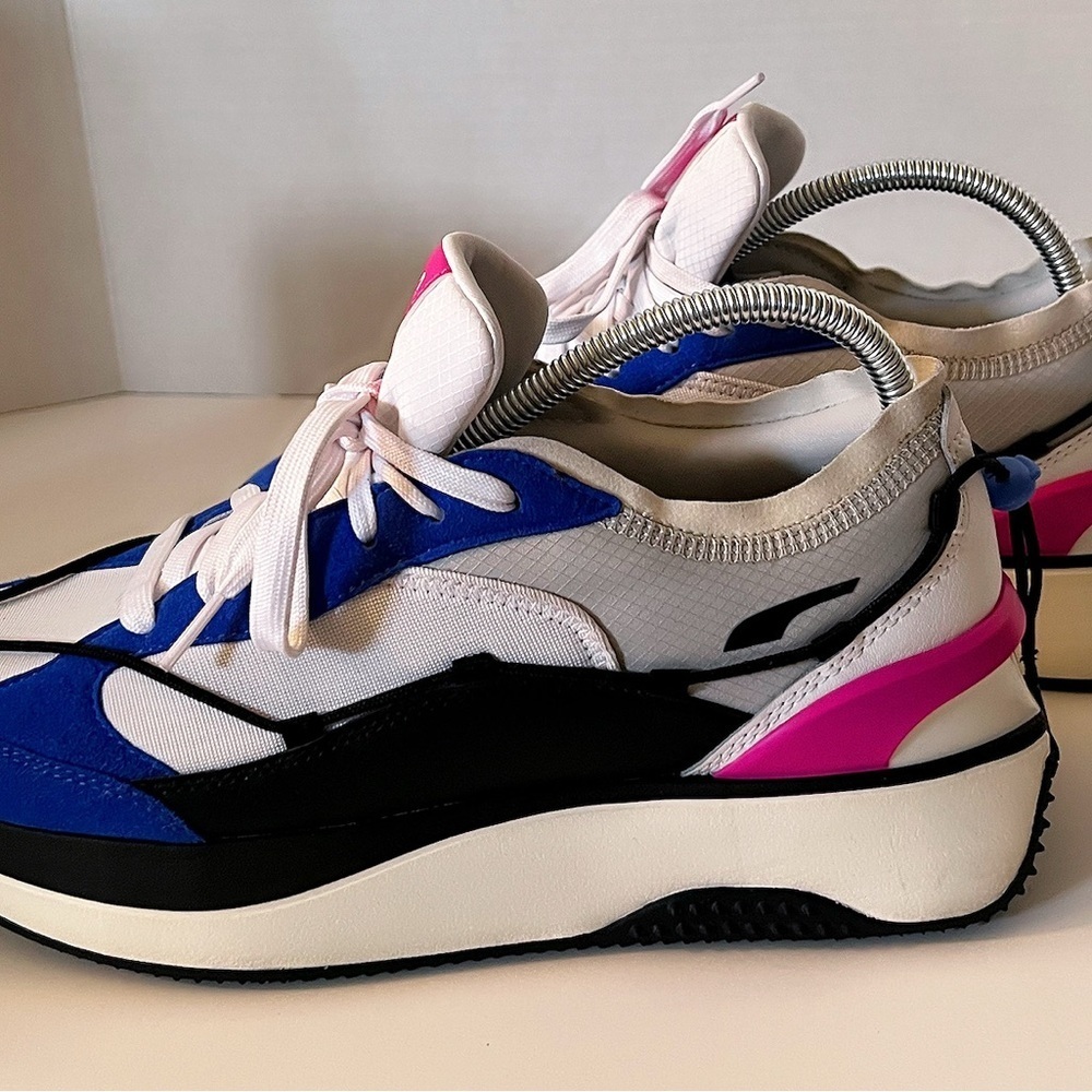 Women's Cruise Puma Rider Lace Sports Shoes are a stylish - Picture 5 of 10